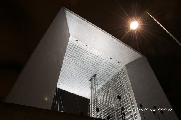 Nouvelle série de photo à La Défense de nuit.