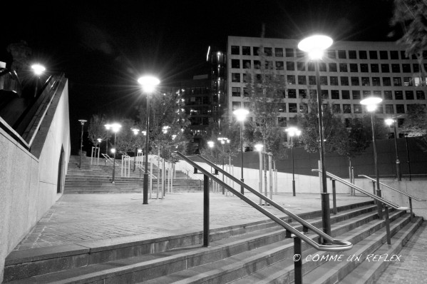 Nouvelle série de photo à La Défense de nuit.